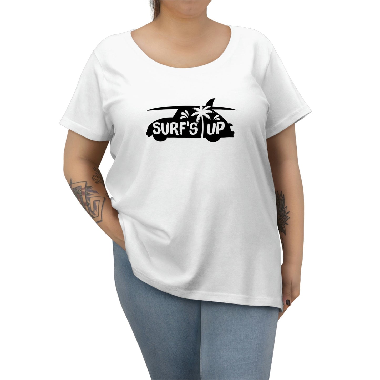 Surf's Up - Women's Curvy Tee